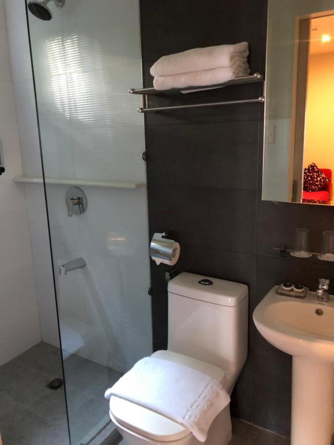 The Madeline Boutique Hotel & Suites Davao City Екстериор снимка